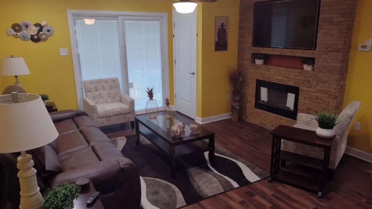 Photo of Livingroom in Franklin