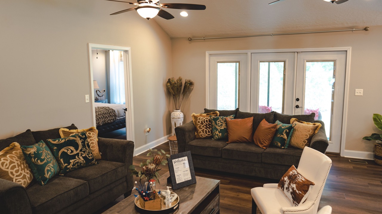 Photo of Livingroom in Rainbow City