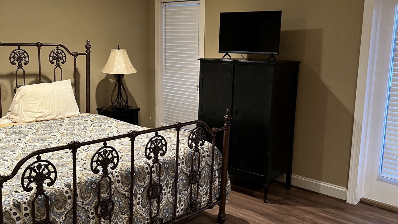 Photo of Bedroom in Centre