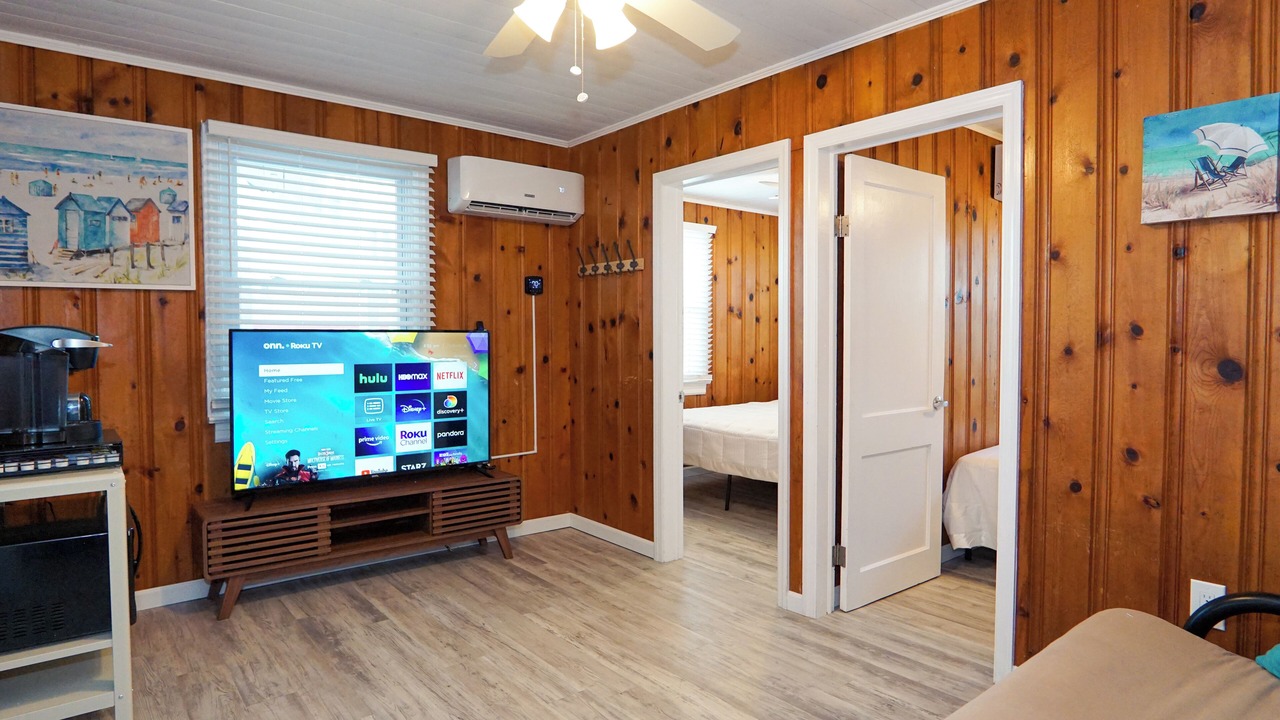 Photo of Bedroom in Seaside Heights