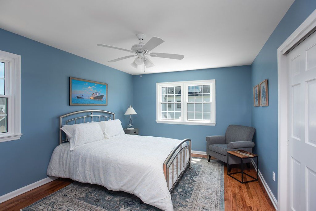 Photo of Bedroom in Spring Lake