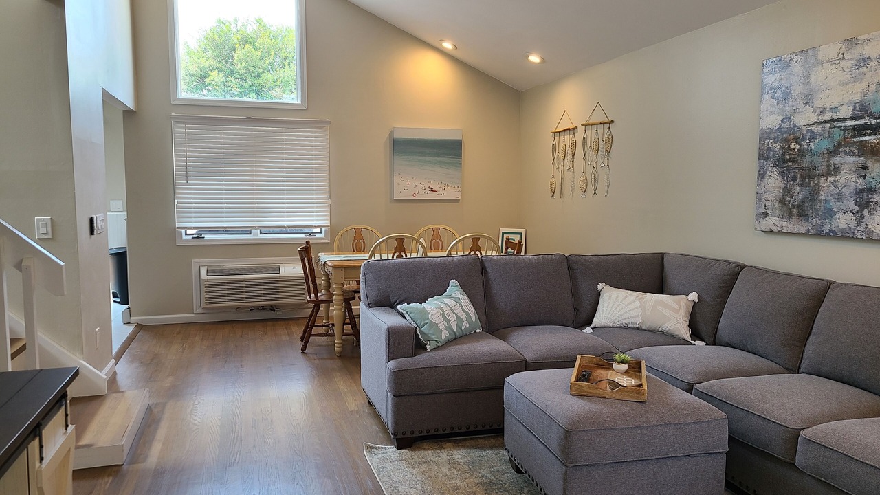 Photo of Livingroom in Ortley Beach