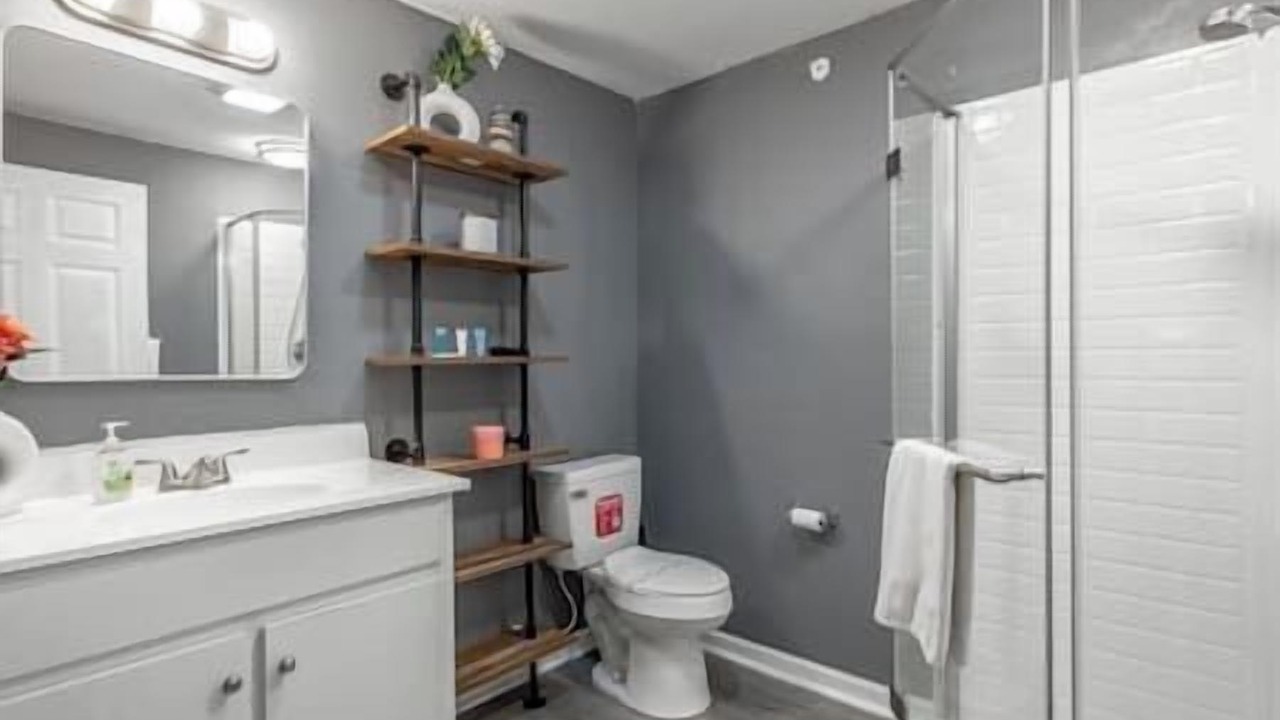 Photo of Bathroom in Rock Spring