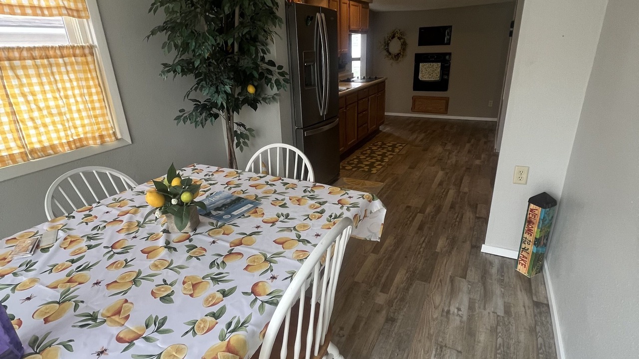 Photo of Bedroom in Clear Lake