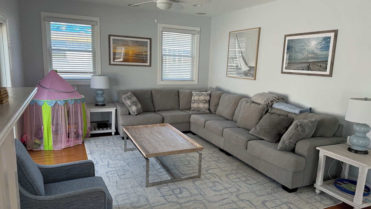 Photo of Livingroom in Lavallette