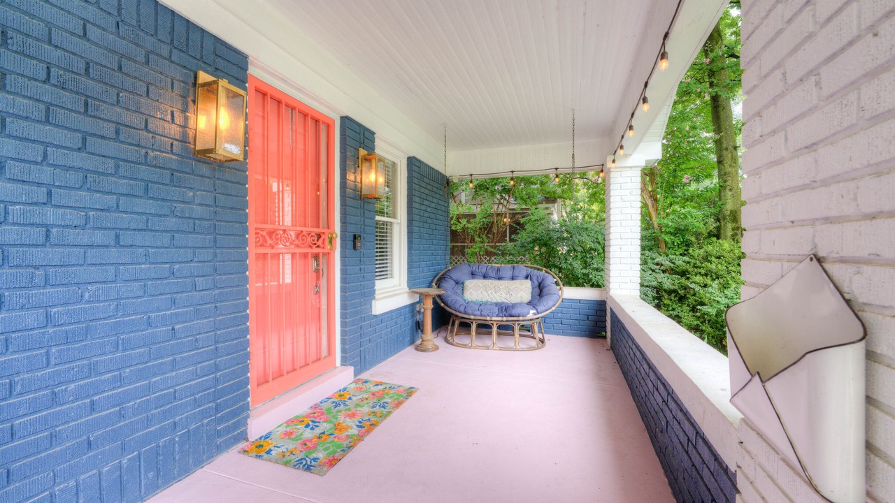 Photo of Patio Balcony in Vollintine-Evergreen