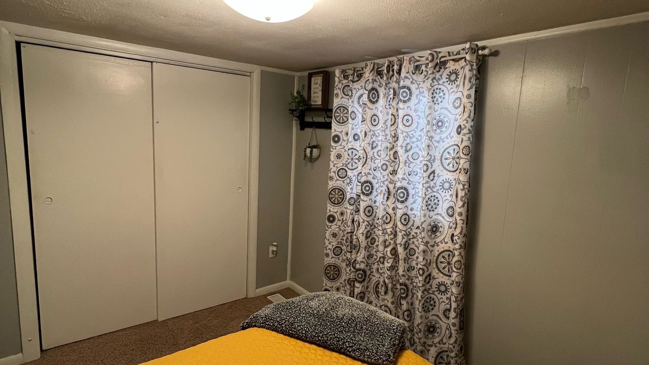 Photo of Bedroom in Oliver Springs