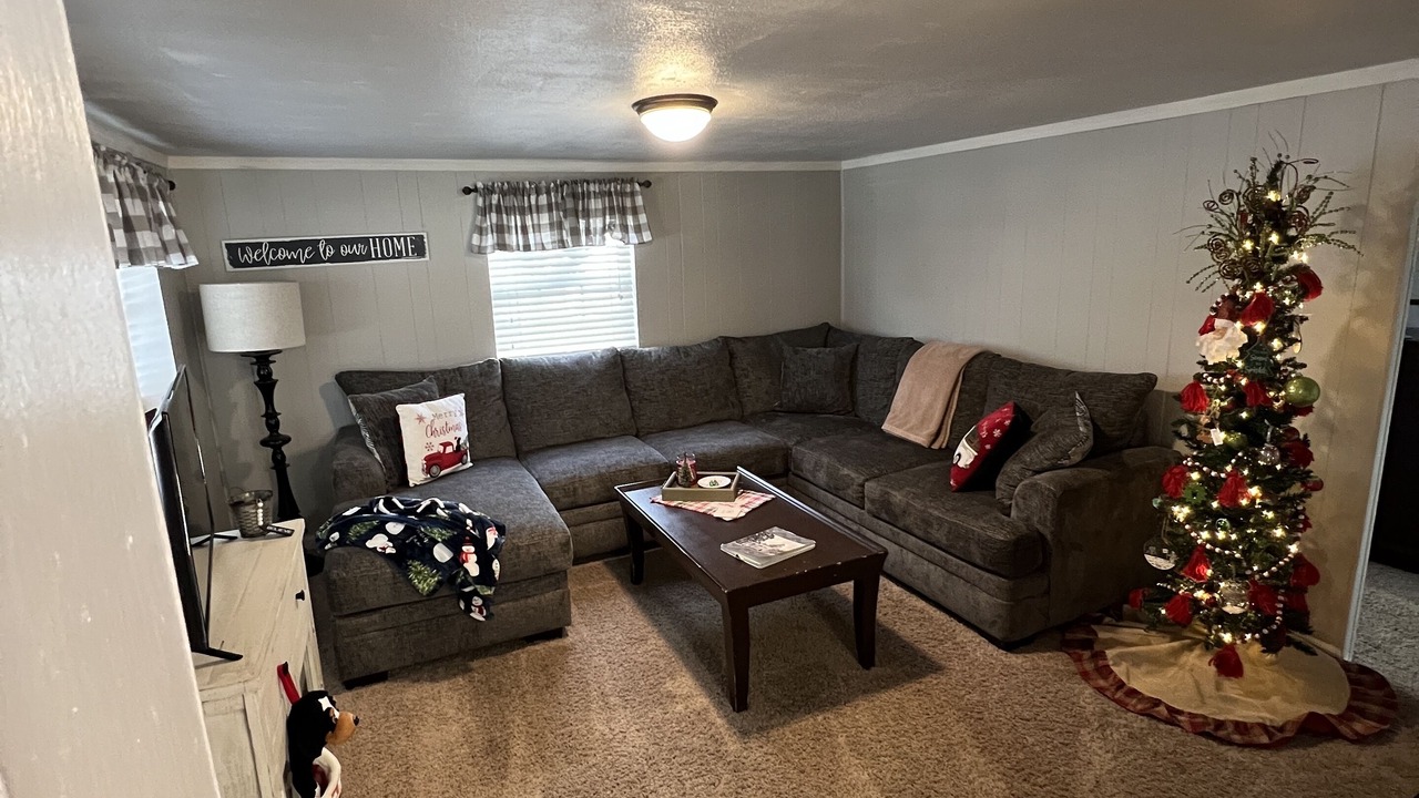 Photo of Livingroom in Oliver Springs