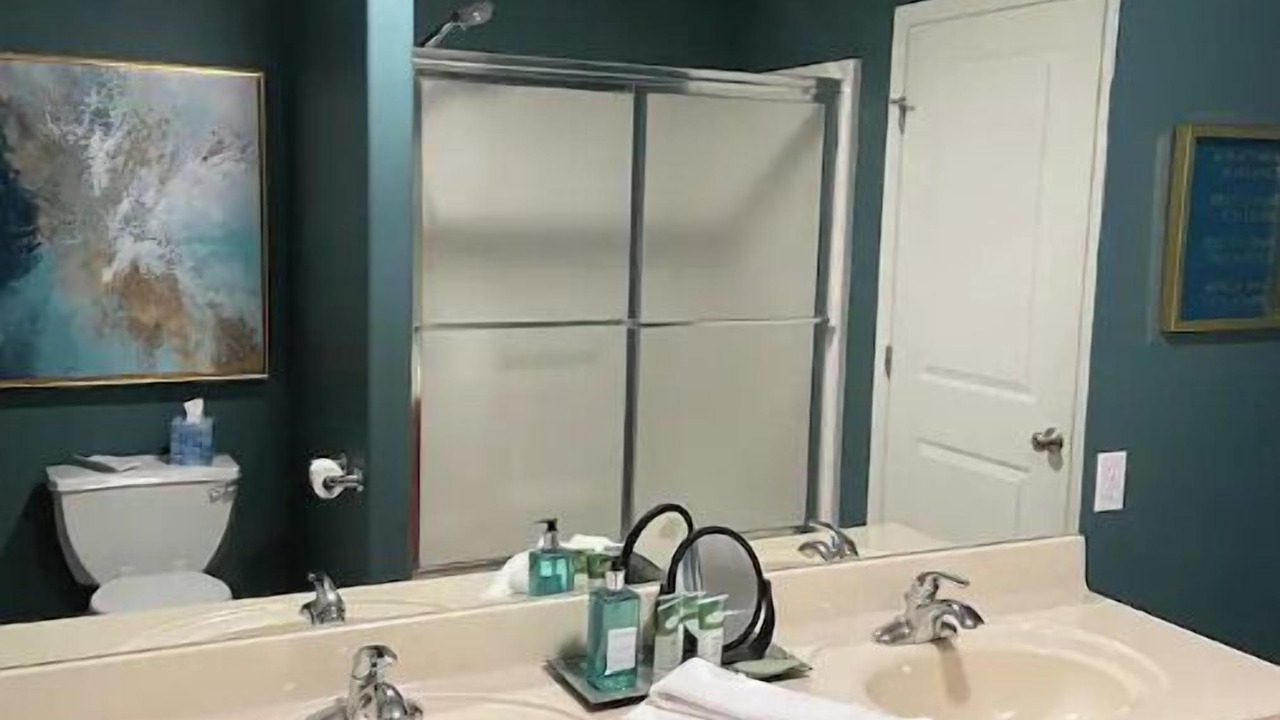 Photo of Bathroom in Pella