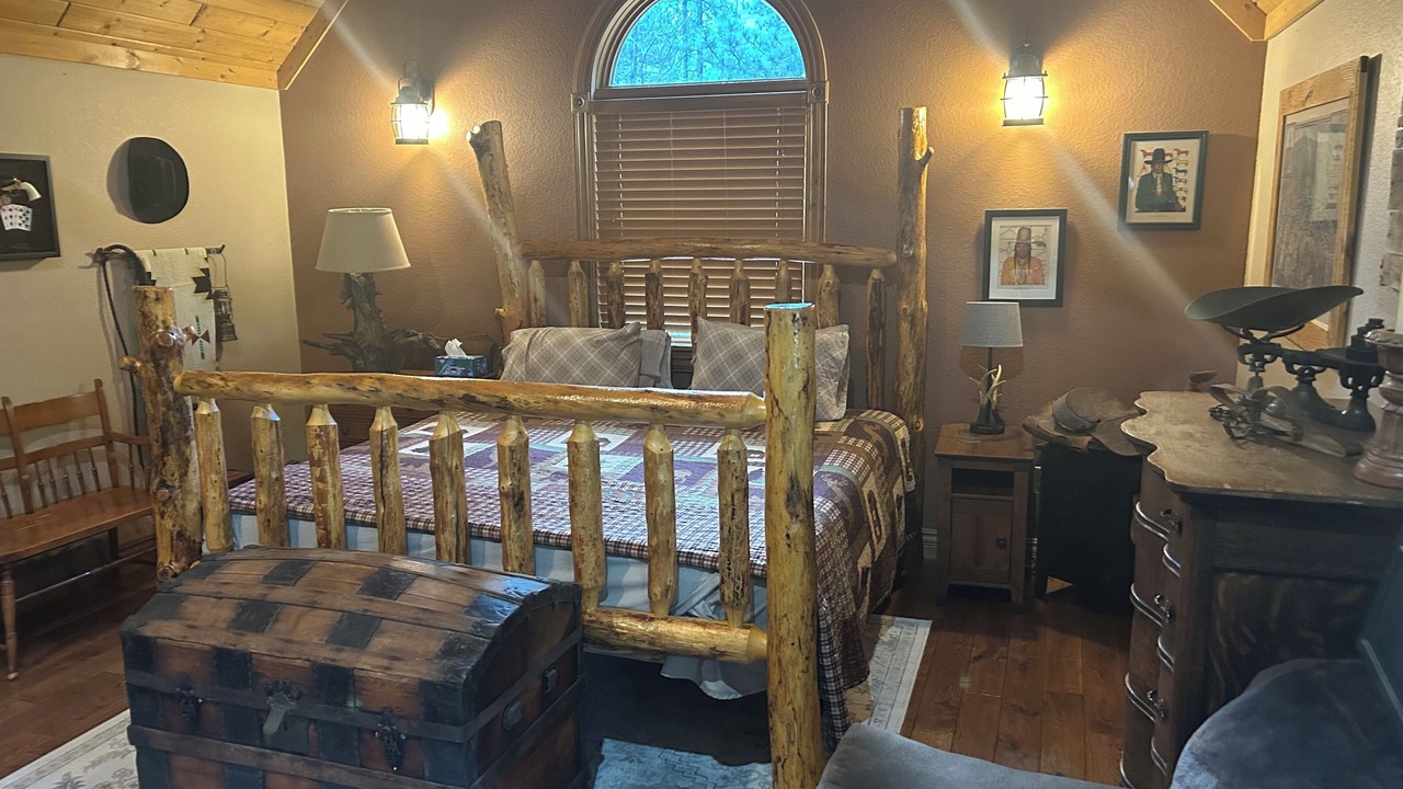 Photo of Others in Deadwood