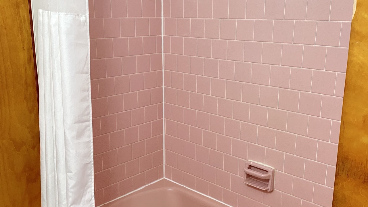 Photo of Bathroom in Barboursville