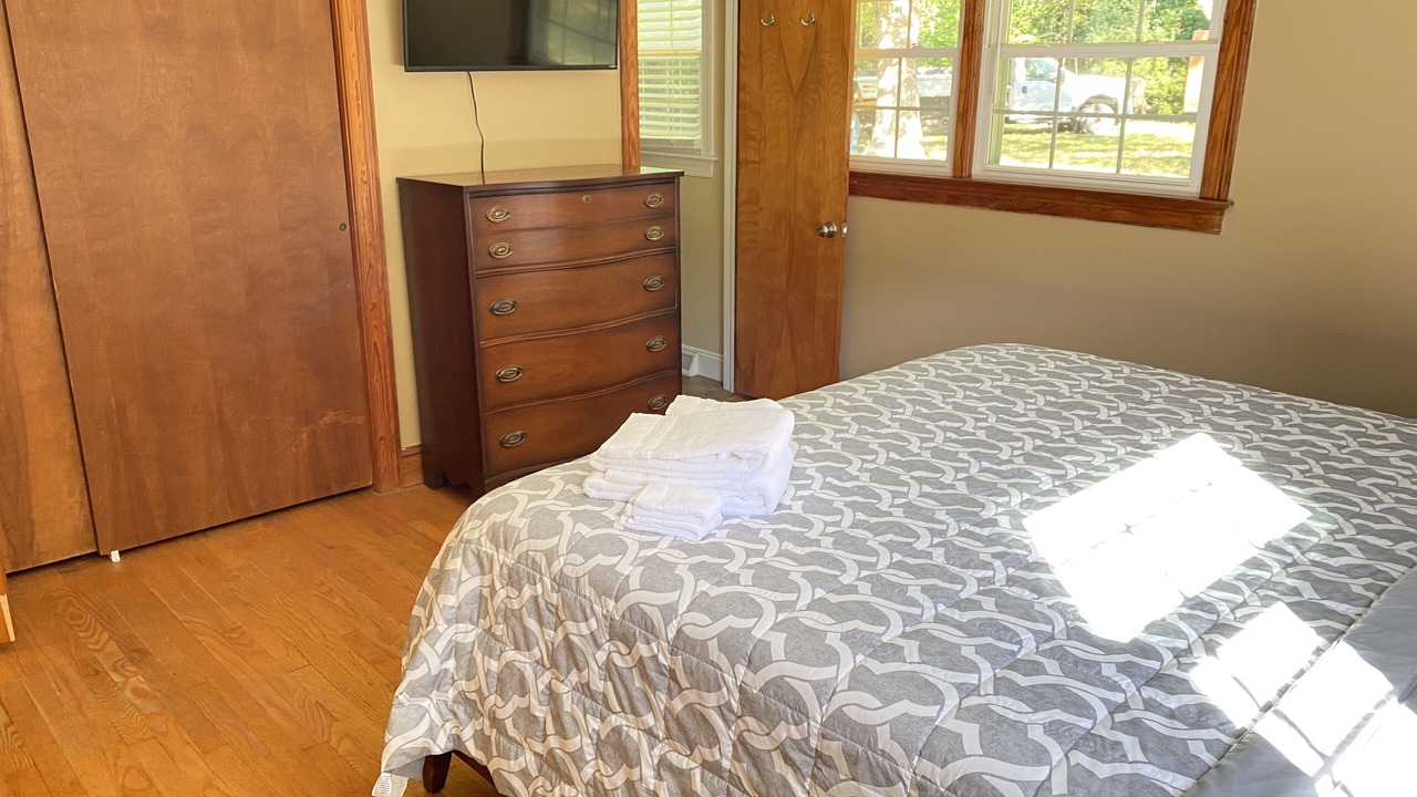 Photo of Bedroom in Barboursville