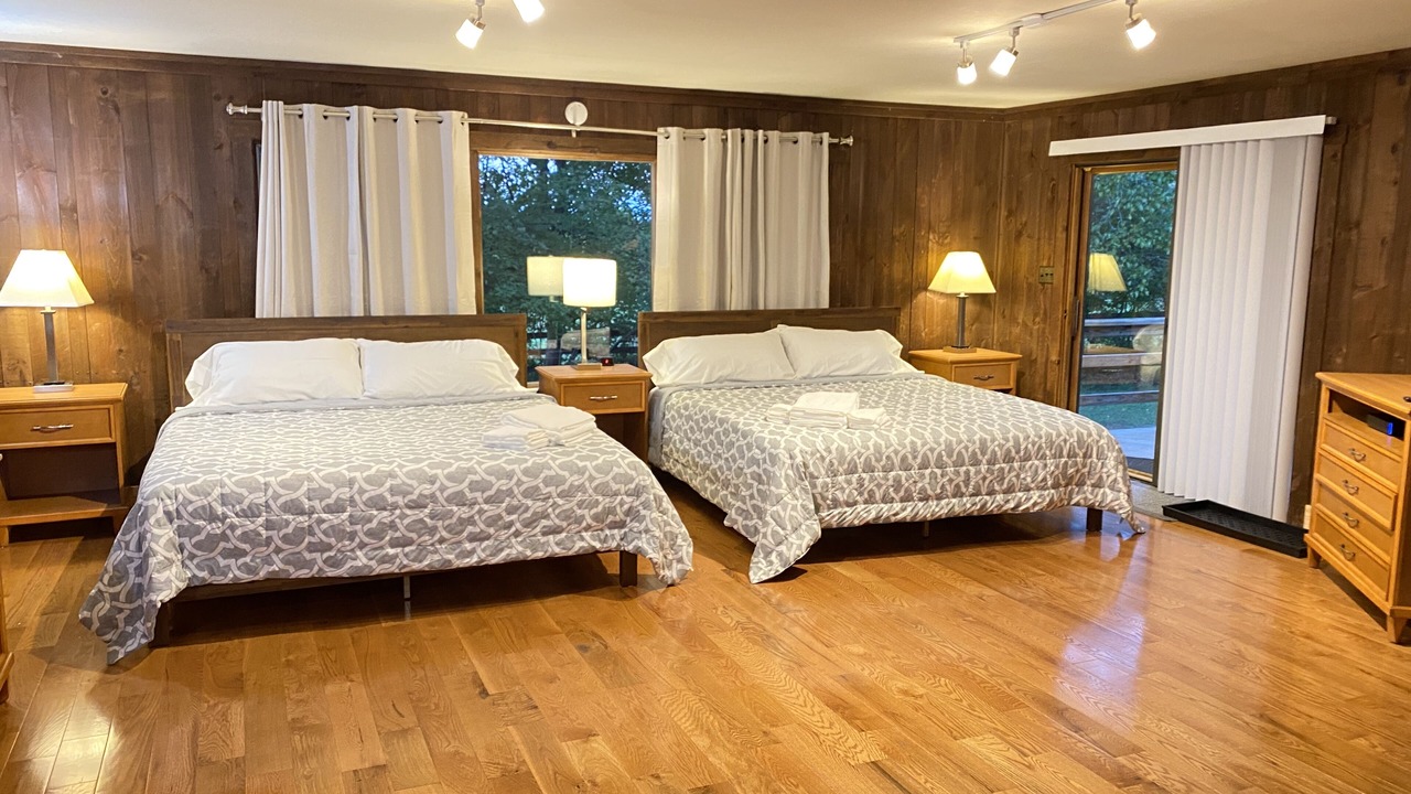 Photo of Bedroom in Barboursville