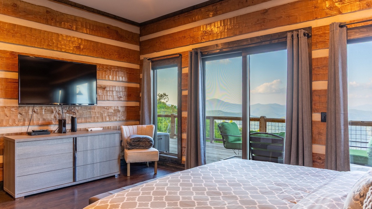 Photo of Bedroom in Boone