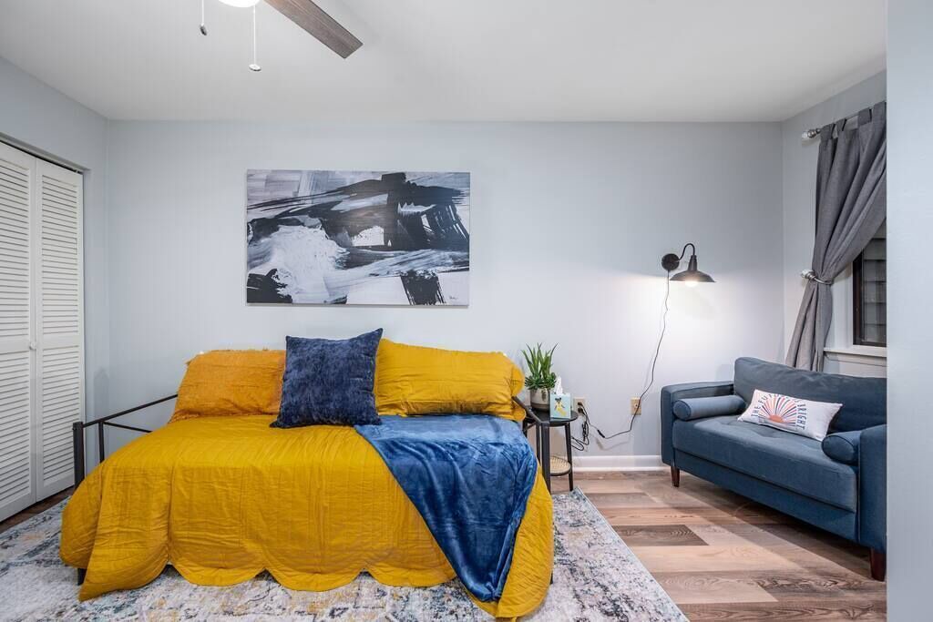 Photo of Livingroom in Bynum