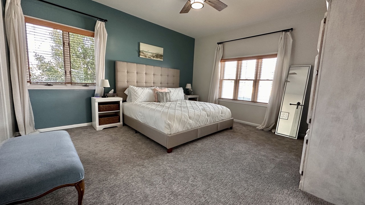 Photo of Bedroom in Bayville