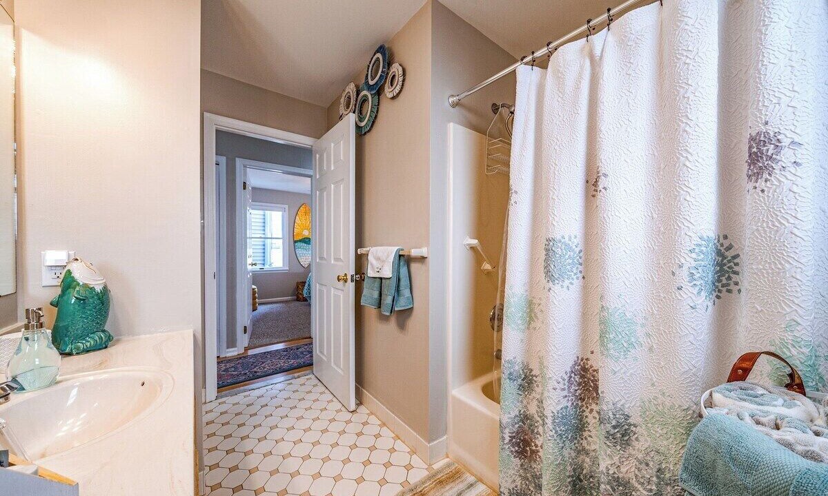 Photo of Bathroom in North End