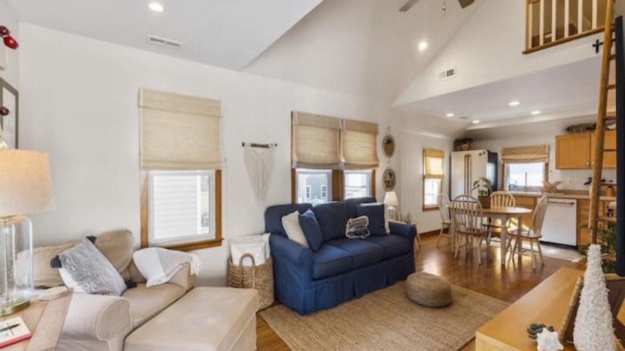 Photo of Livingroom in North End