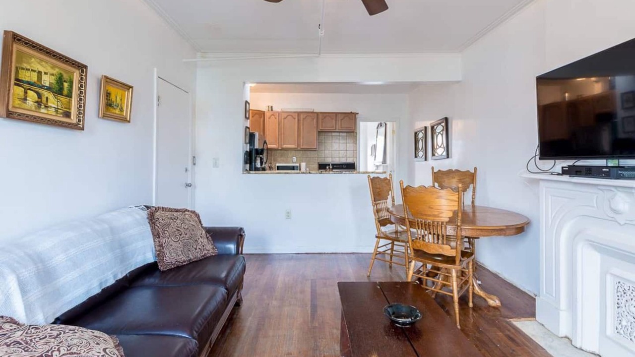 Photo of Livingroom in Bedford-Stuyvesant