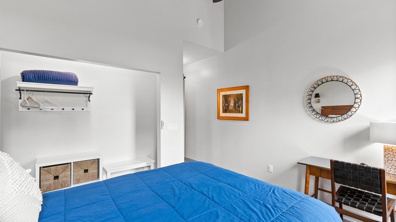 Photo of Bedroom in Twin Lakes