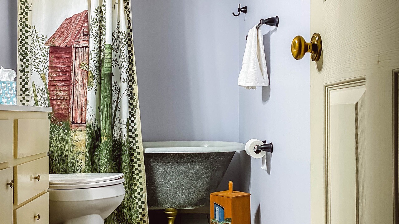 Photo of Bathroom in Stoutsville