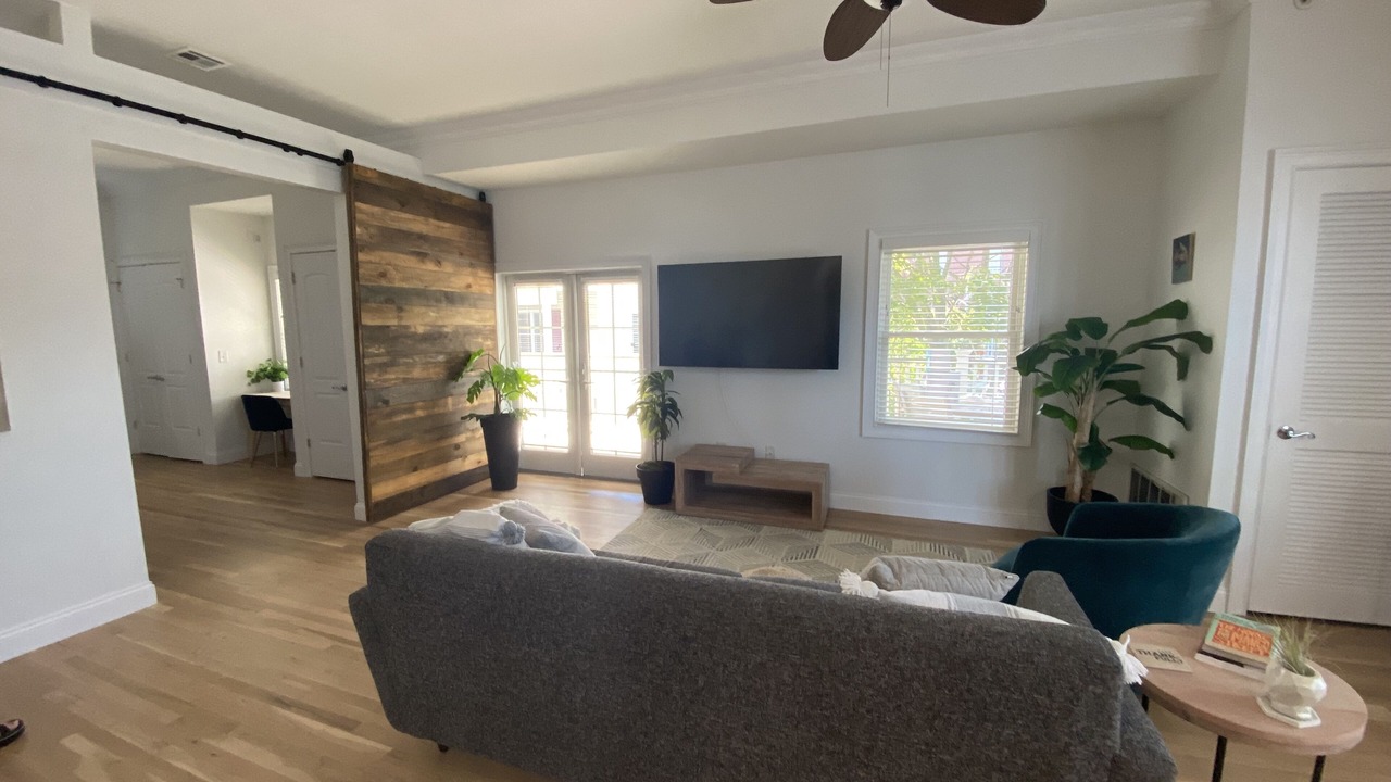 Photo of Livingroom in Asbury Park