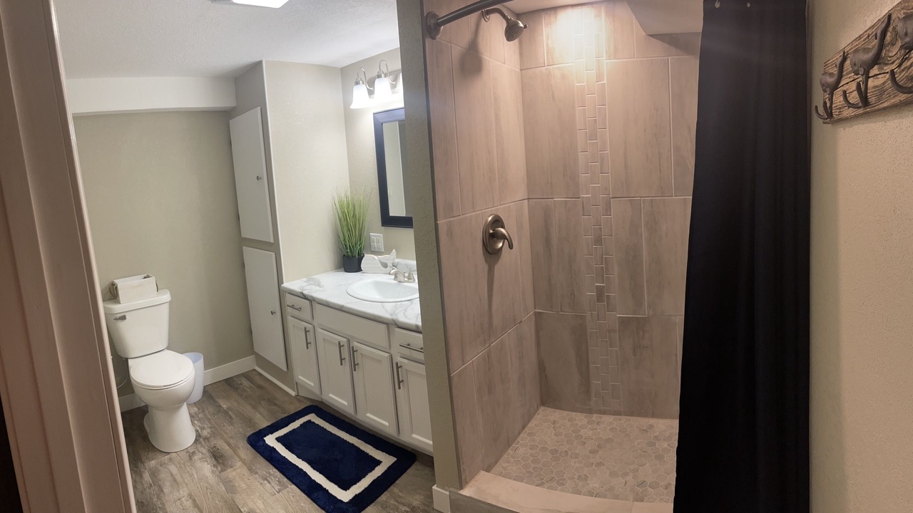 Photo of Bathroom in Ventura