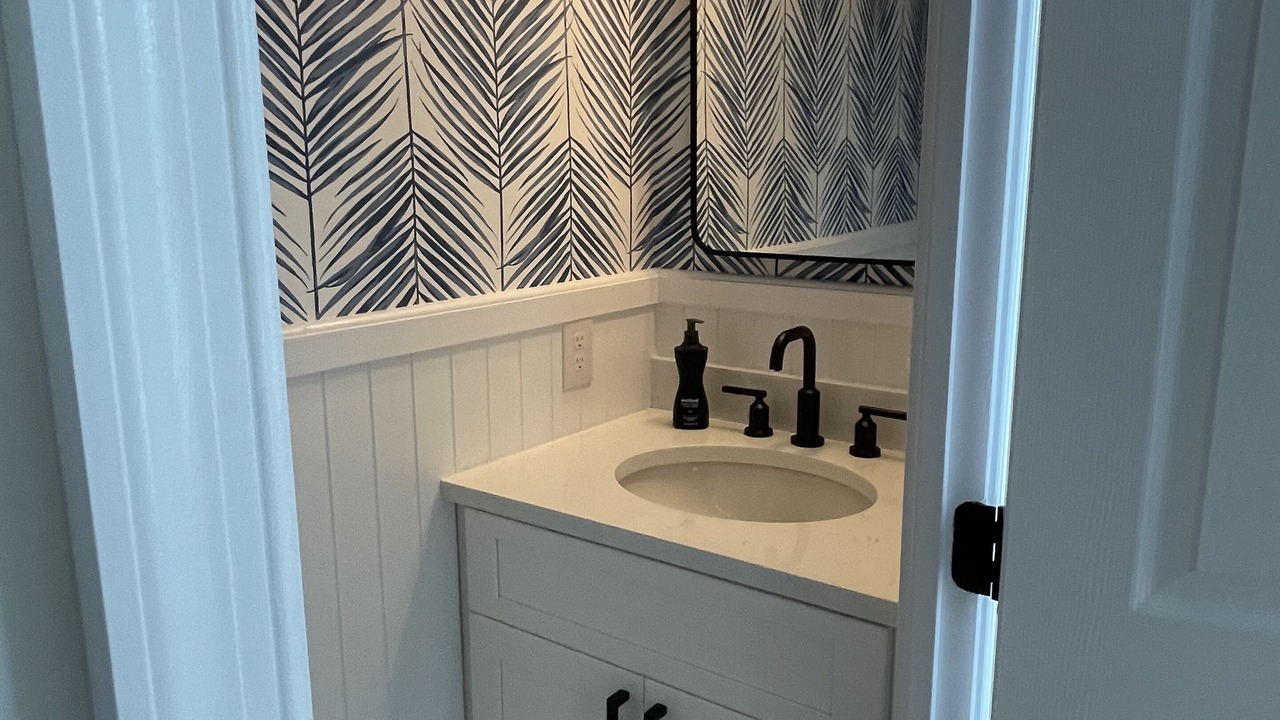 Photo of Bathroom in Diamond Beach