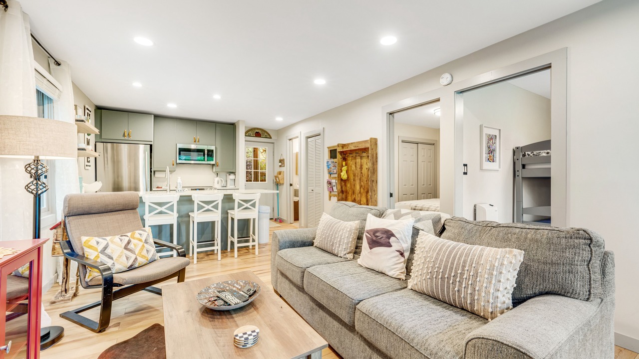 Photo of Livingroom in Beech Mountain