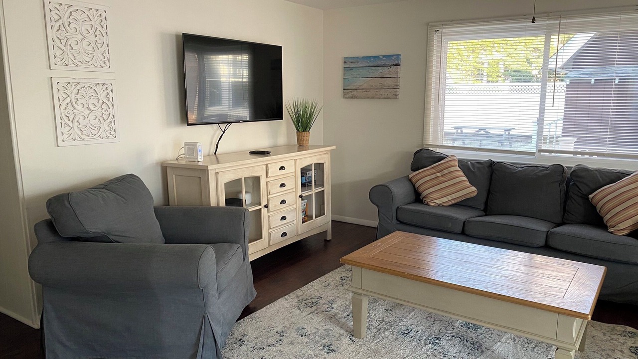 Photo of Livingroom in North Beach Haven