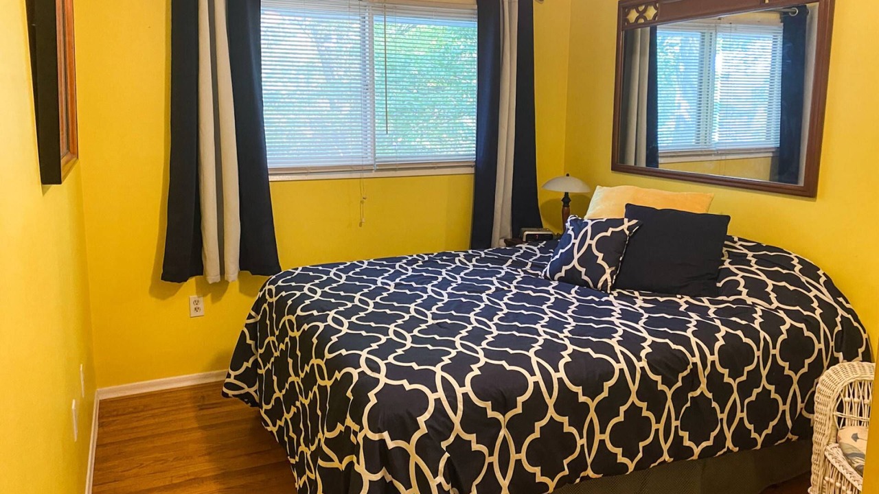 Photo of Bedroom in Arden-on-the-Severn