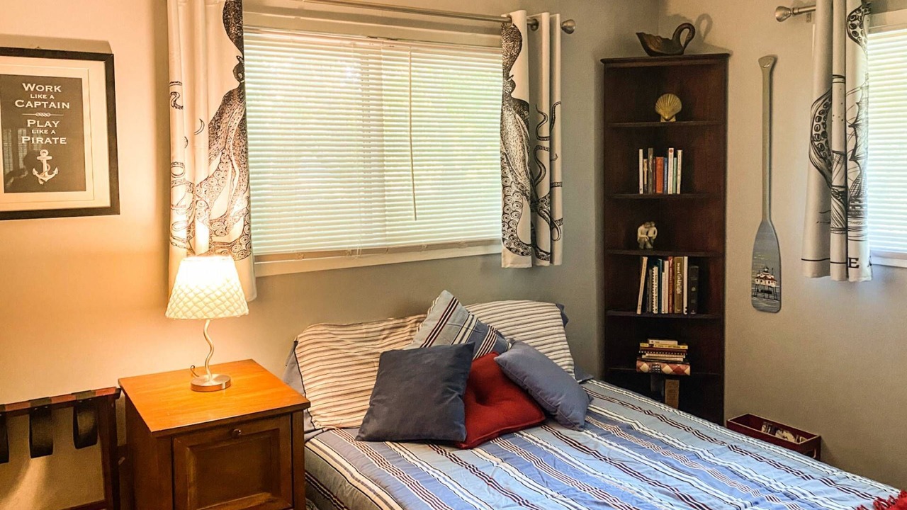 Photo of Bedroom in Arden-on-the-Severn