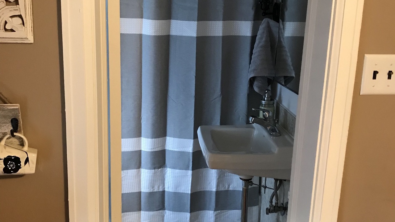 Photo of Bathroom in Ames