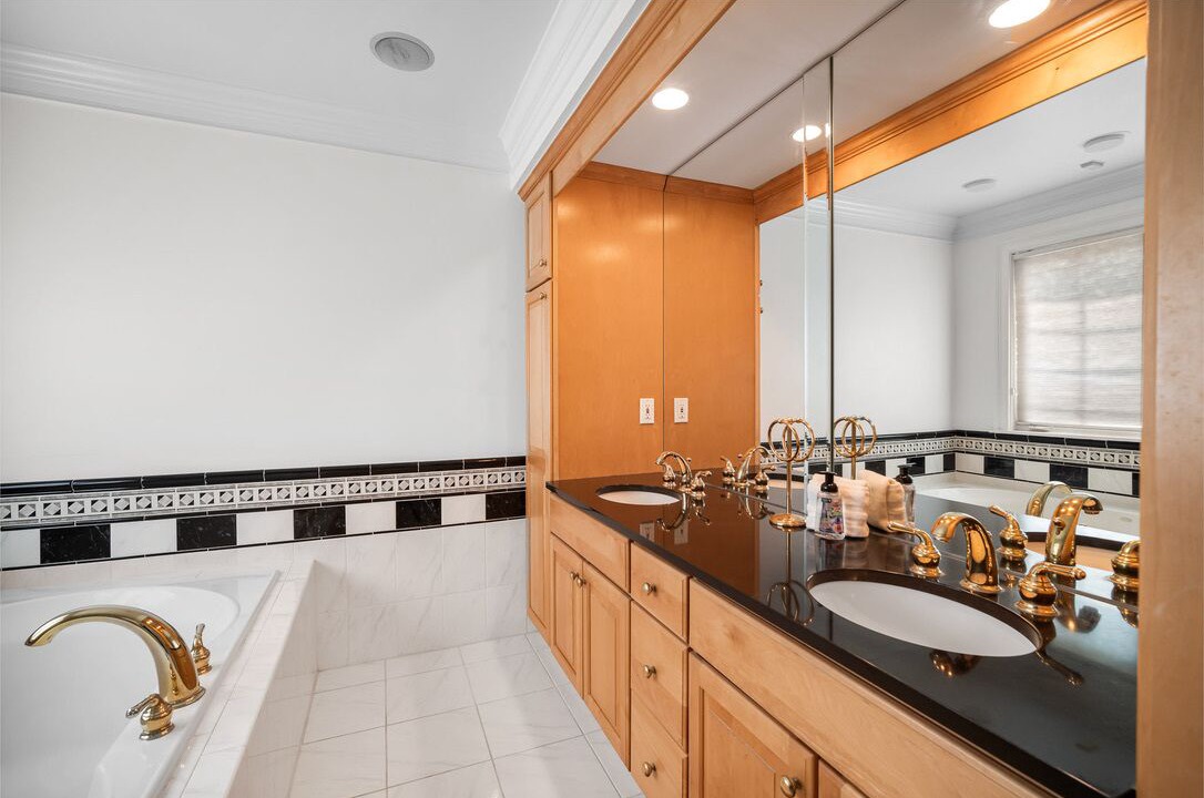 Photo of Bathroom in Brigantine