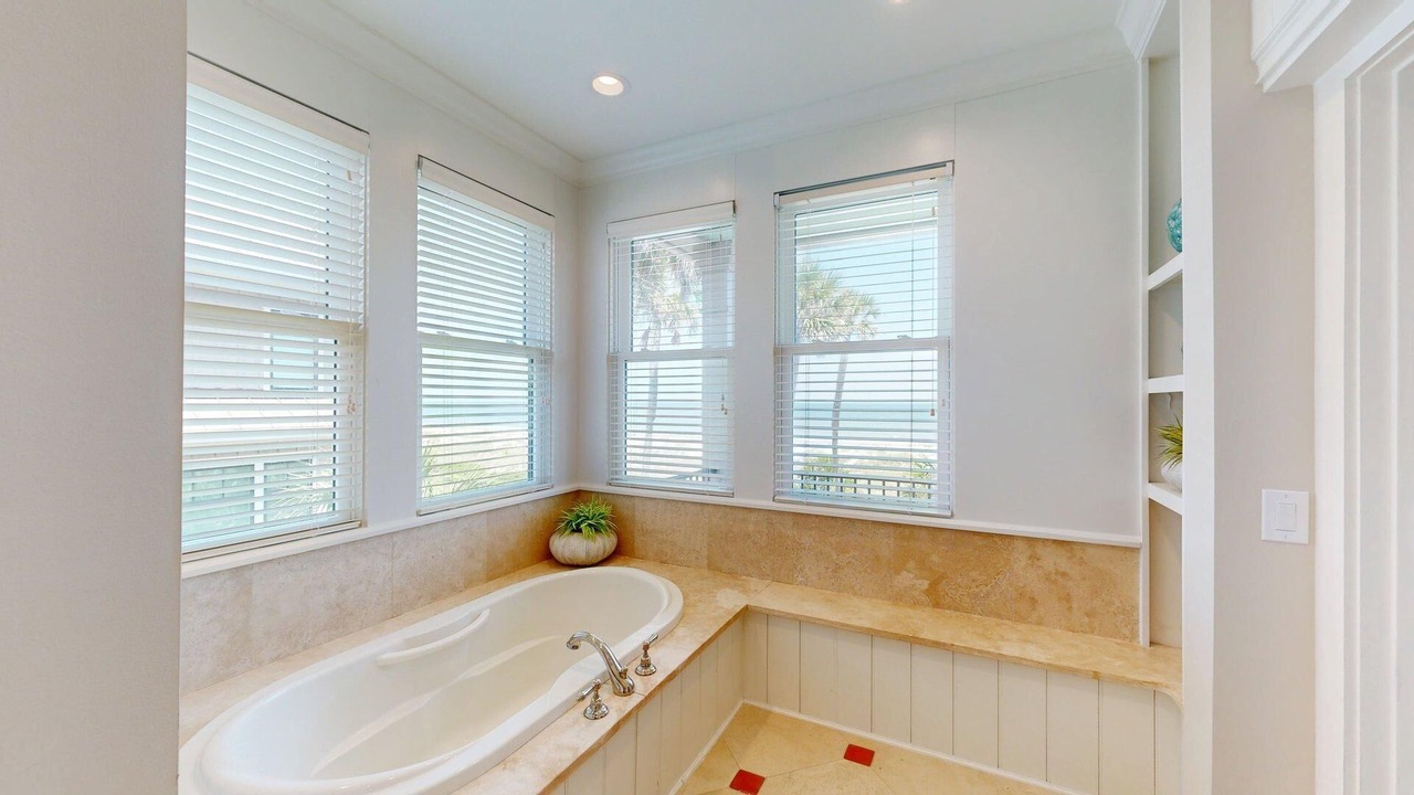 Photo of Bathroom in Palmetto Dunes