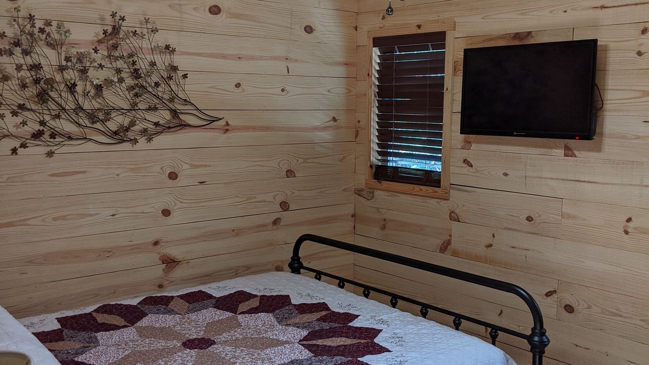 Photo of Bedroom in Fort Payne