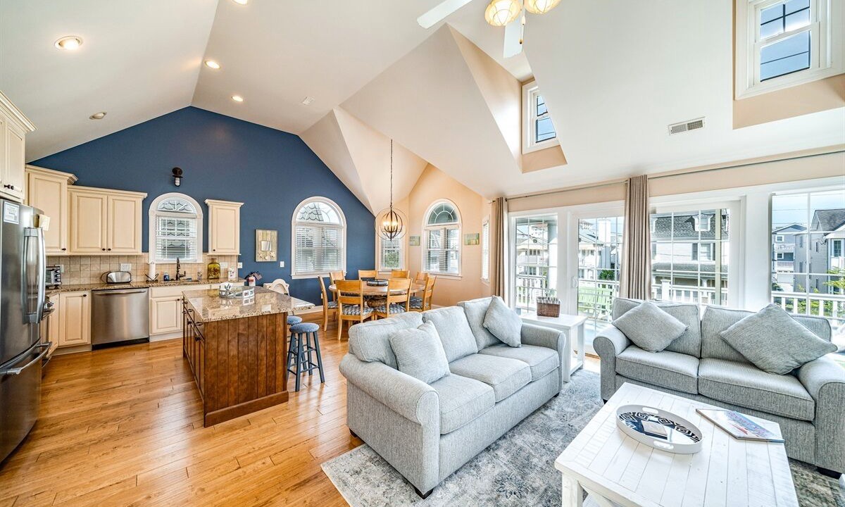 Photo of Livingroom in North End