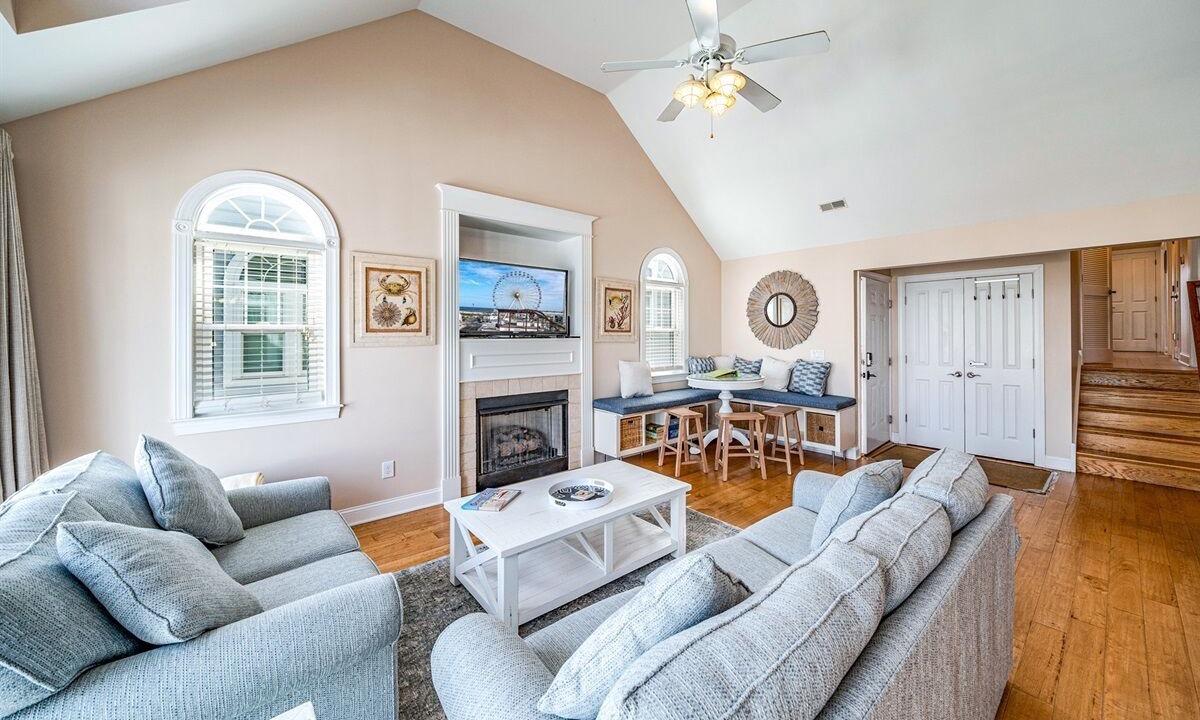 Photo of Livingroom in North End