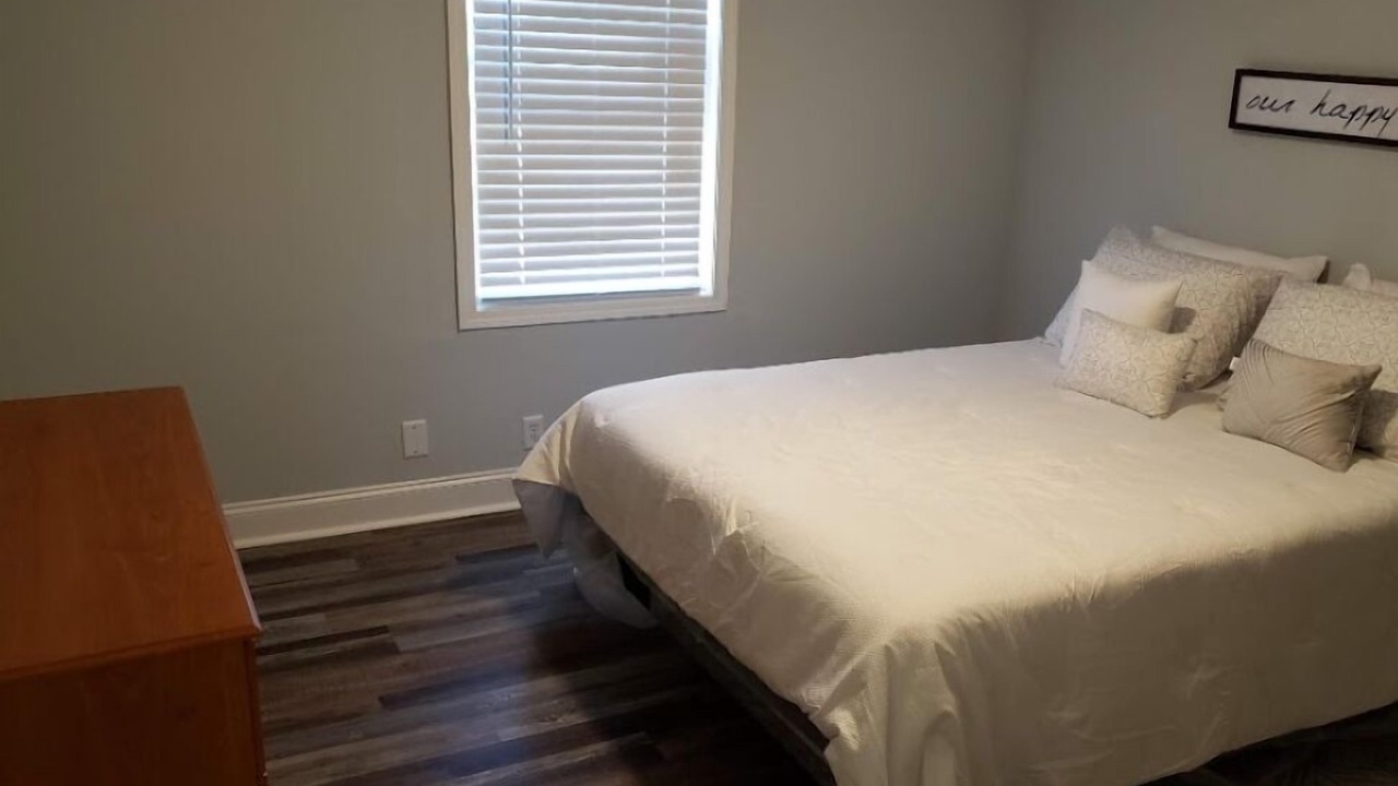 Photo of Bedroom in Jackson