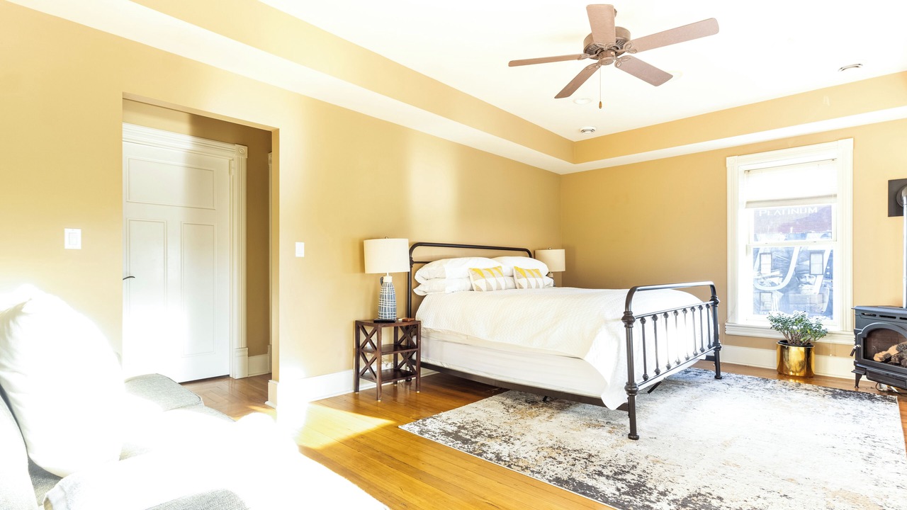 Photo of Bedroom in Dubuque