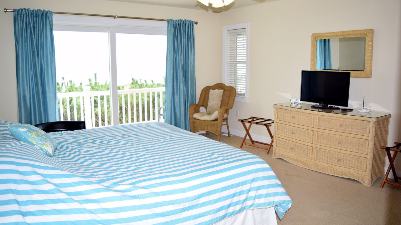 Photo of Bedroom in Townsend's Inlet