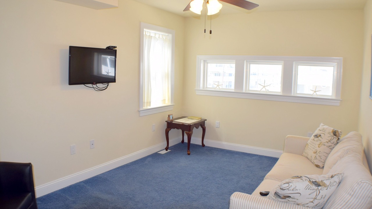 Photo of Livingroom in Townsend's Inlet