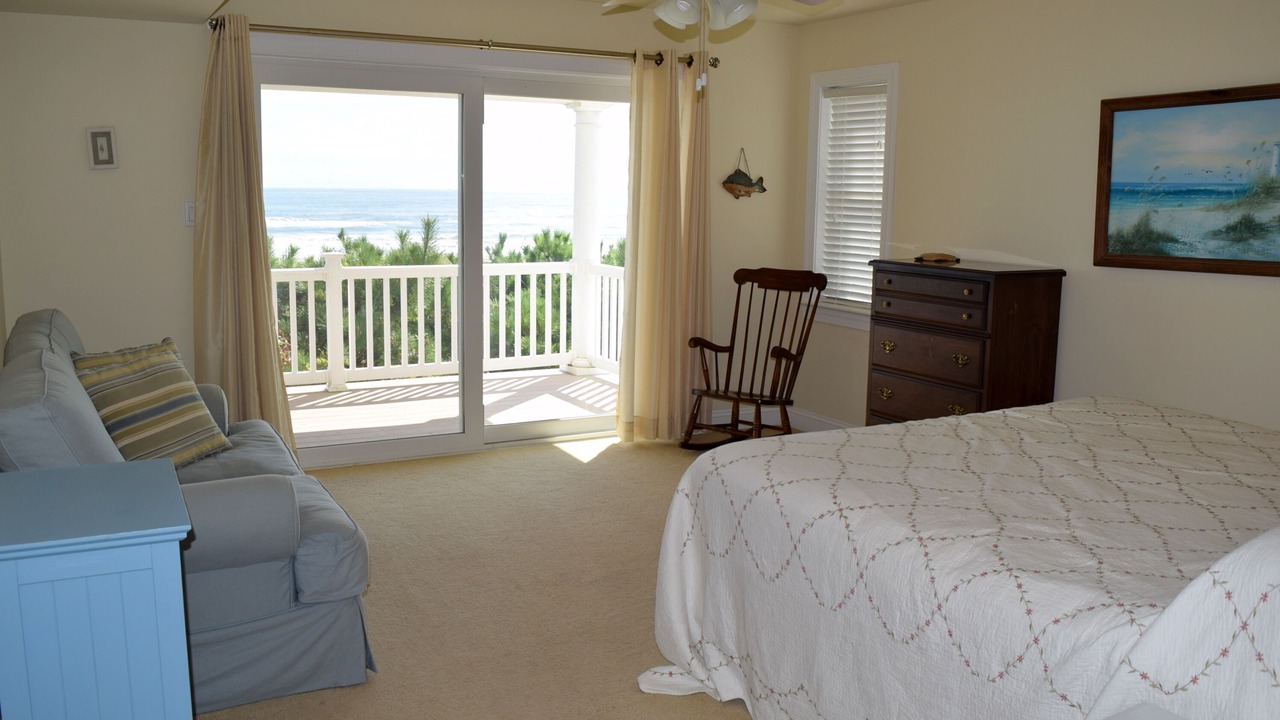 Photo of Bedroom in Townsend's Inlet