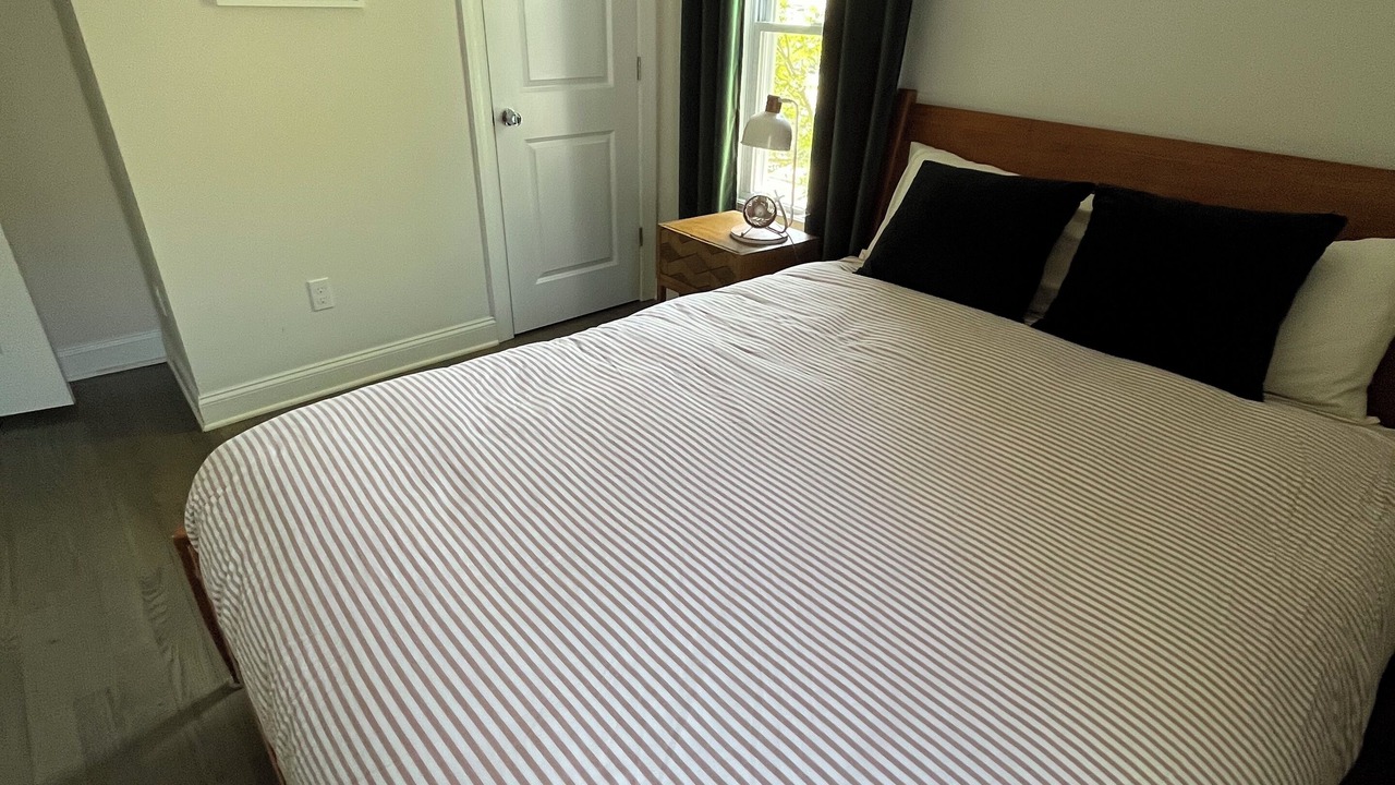 Photo of Bedroom in Neptune City