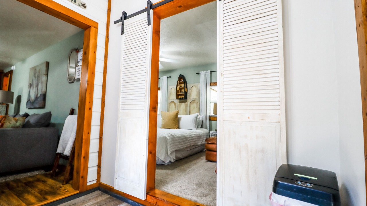 Photo of Bedroom in Guntersville