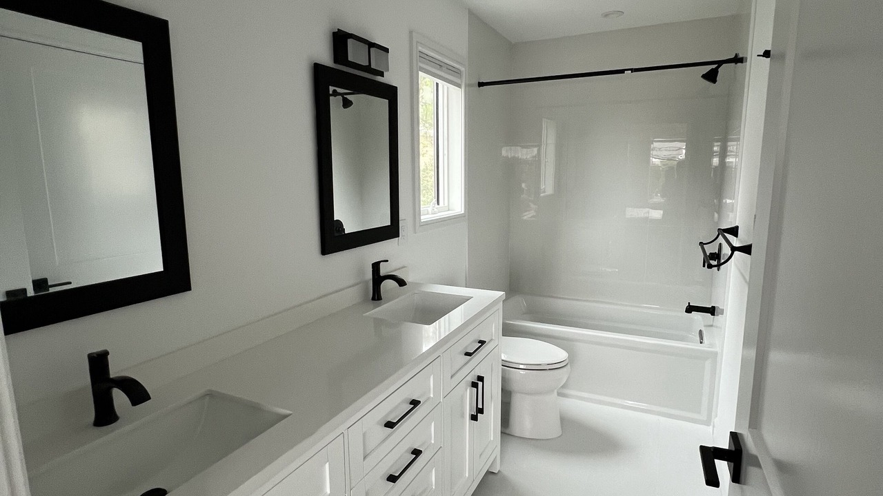 Photo of Bathroom in Harvey Cedars