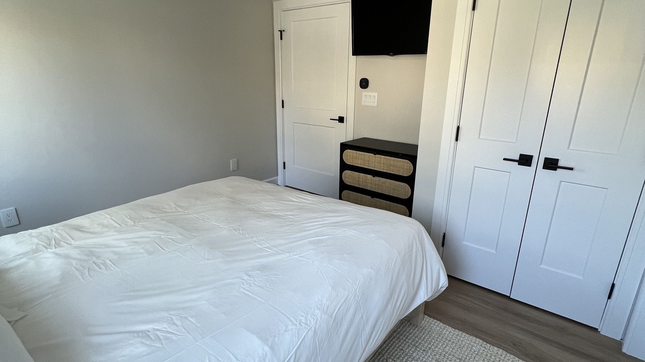 Photo of Bedroom in Harvey Cedars