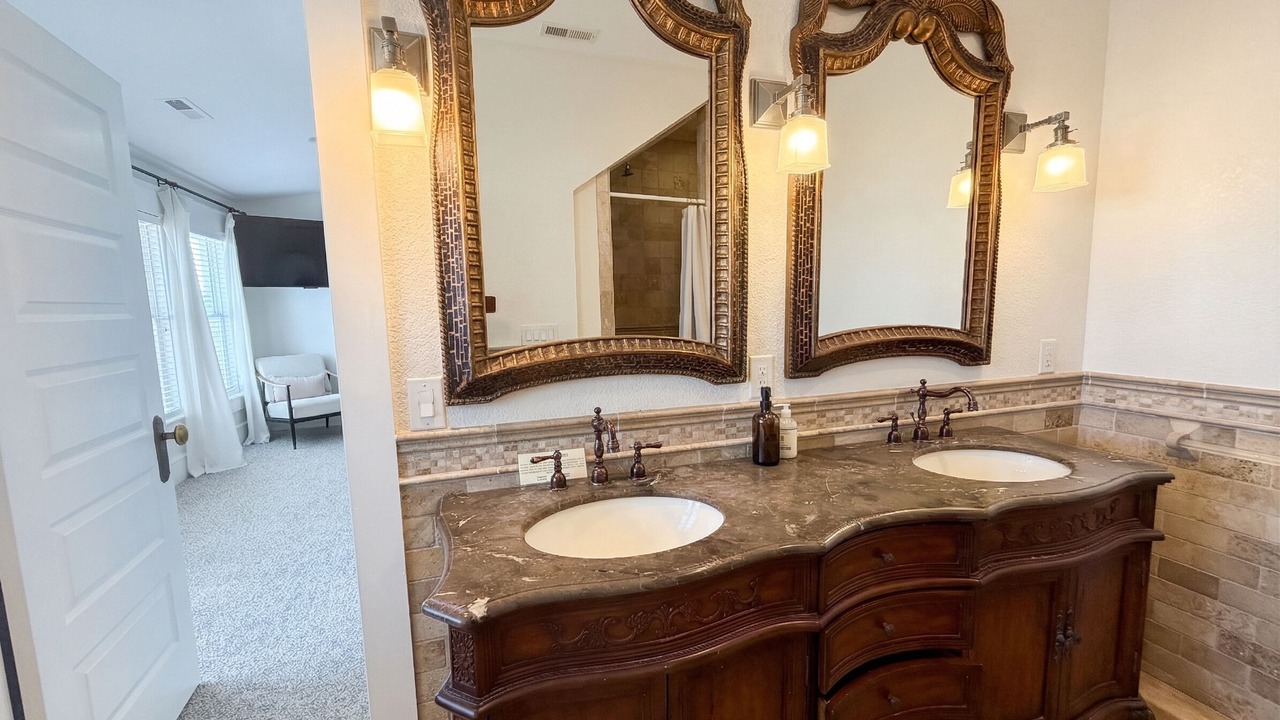 Photo of Bathroom in Corolla