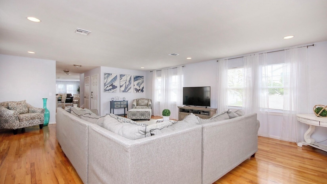 Photo of Livingroom in Point Pleasant Beach