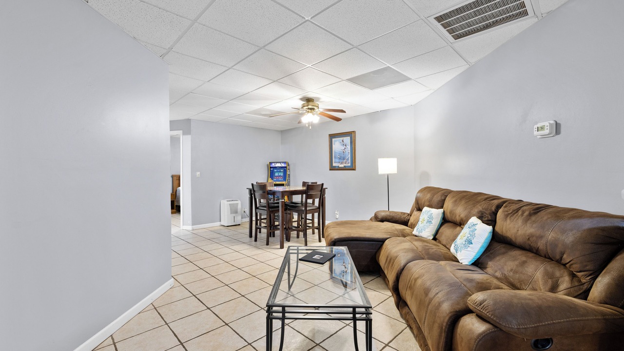 Photo of Livingroom in Wedowee